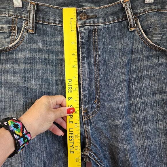 Levis Men's 559 Relaxed Fit Straight Blue Denim Jeans Size 40X32 - Picture 6 of 11